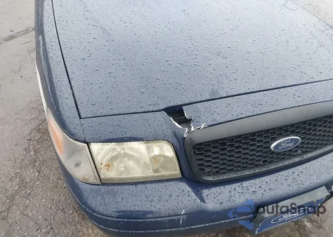 2010 Ford Crown Victoria Police/Police Interceptor from USA, damaged, VIN 2FABP7BV6AX142836